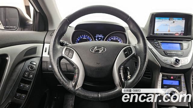 Hyundai Avante MD Luxury, 2012 13