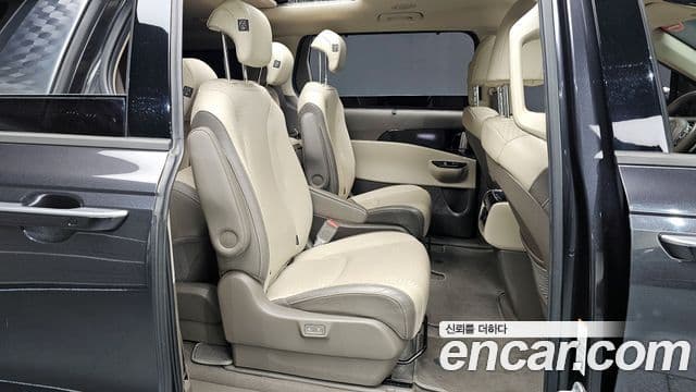 Kia Carnival 4세대 Signature, 2021 12