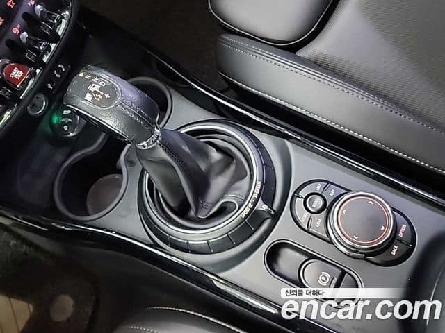 Mini Cooper 클럽맨 2세대, 2018 8