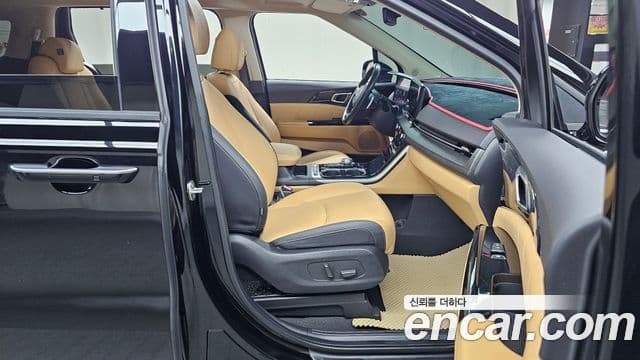 Kia Carnival 4세대 Signature, 2022 11