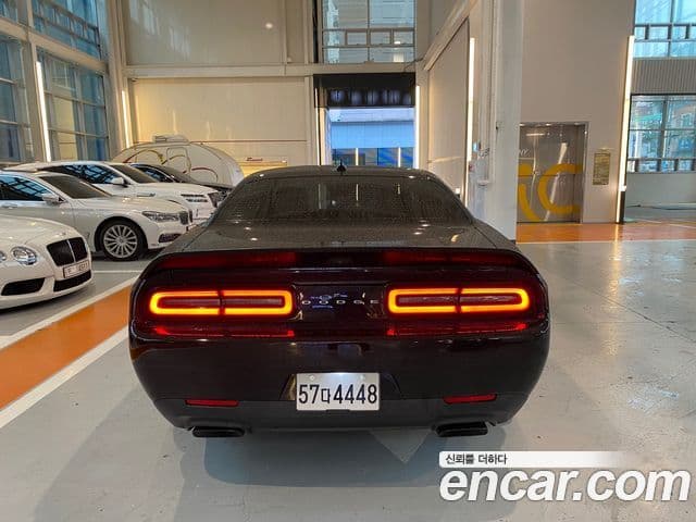 Dodge 챌린저, 2019 8