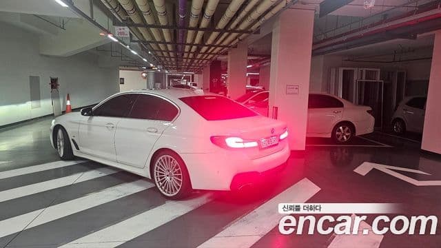 BMW 5시리즈 (G30) 520i M Sport, 2022 4