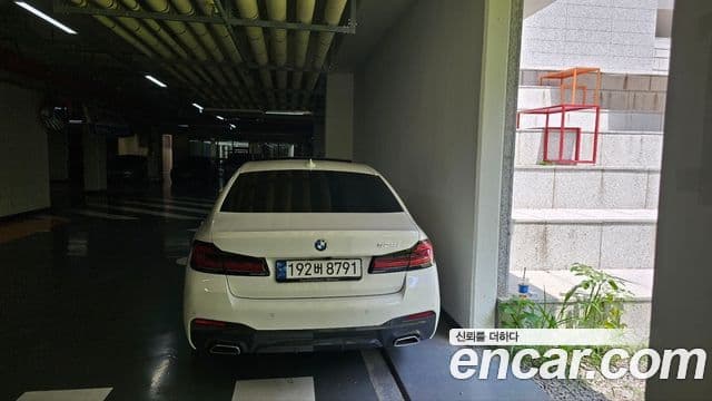 BMW 5시리즈 (G30) 520i M Sport, 2022 все фото