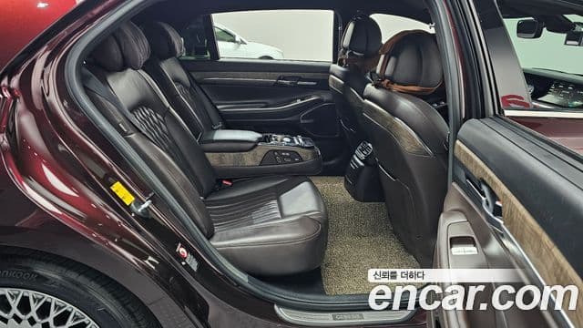 Genesis G90 Premium Luxury, 2019 12