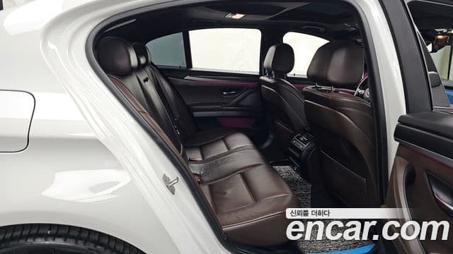 BMW 5시리즈 (F10) 528i M аэродинамический Special Edition, 2016 12