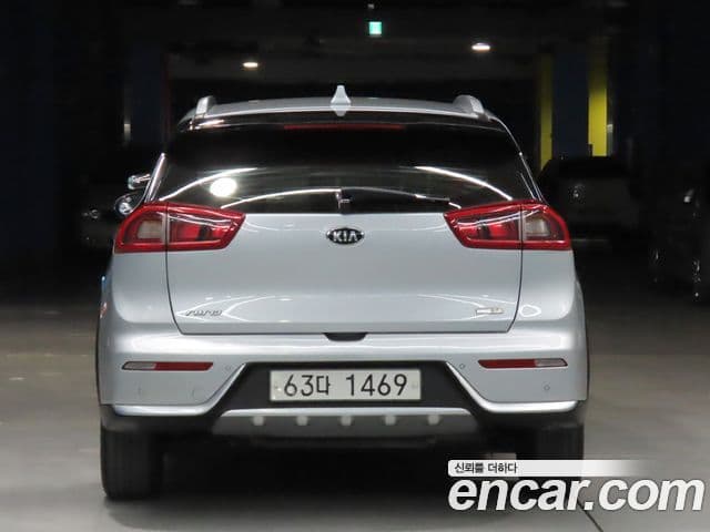Kia Niro Prestige, 2017 3