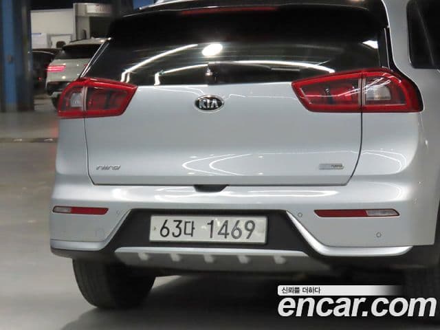 Kia Niro Prestige, 2017 18