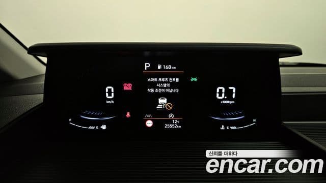 Hyundai Staria Modern, 2025 8