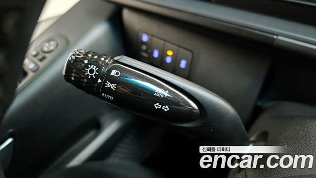 Hyundai Staria Modern, 2025 18