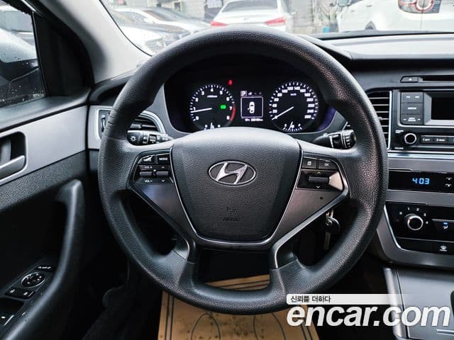 Hyundai LF Sonata Style, 2017 12
