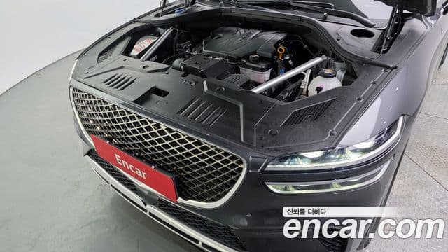 Genesis GV70, 2021 6