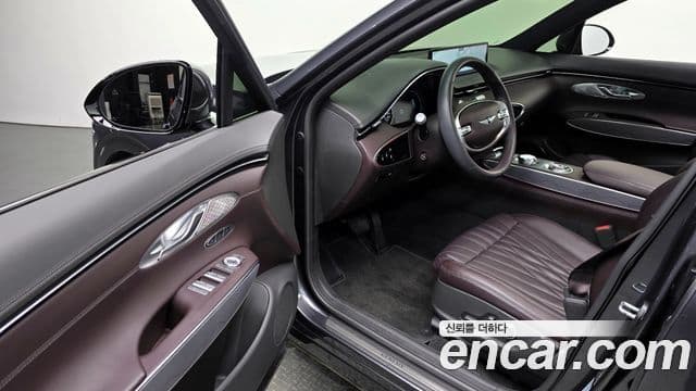 Genesis GV70, 2021 10