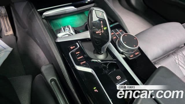 BMW 5시리즈 (G30) 530i M Sport, 2022 9