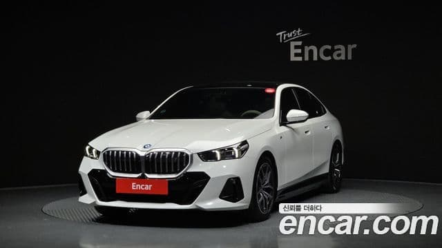 BMW i5 (G60) eDrive 40 M Sport, 2025 1