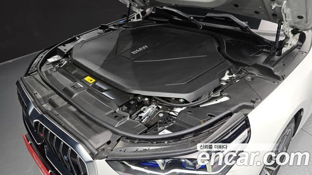 BMW i5 (G60) eDrive 40 M Sport, 2025 6