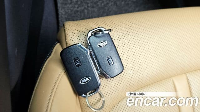 Kia K5 гибрид 3세대 Noblesse, 2021 19