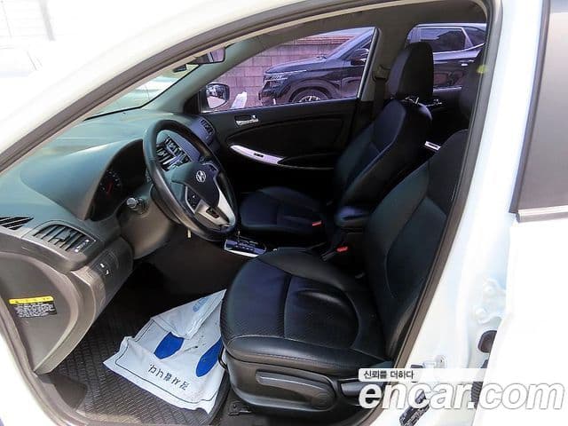 Hyundai Accent(новый кузов / новое поколение) Modern, 2014 все фото