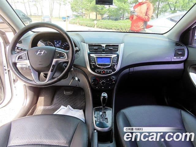 Hyundai Accent(новый кузов / новое поколение) Modern, 2014 7