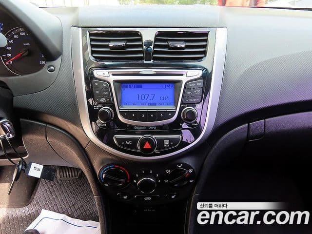 Hyundai Accent(новый кузов / новое поколение) Modern, 2014 14