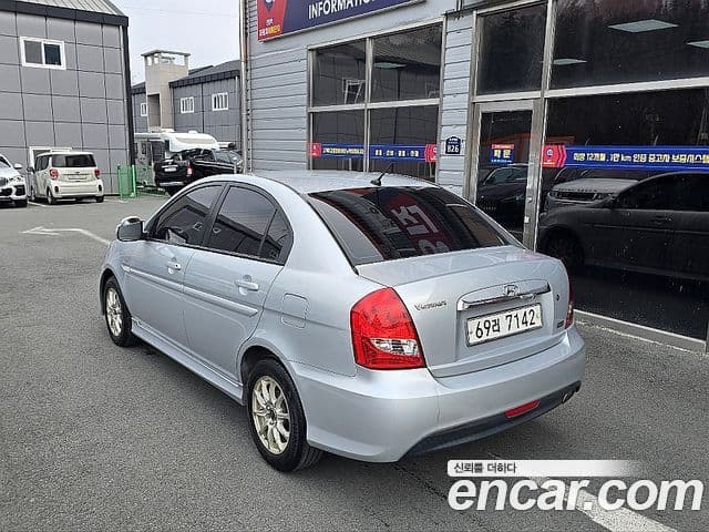 Hyundai 베르나 트랜스폼 Luxury, 2011 6