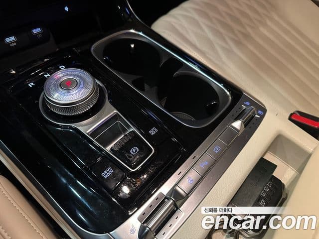 Kia Carnival 4세대 бензин 4인승 High Limousine (компания по спецнадстройкам), 2023 13