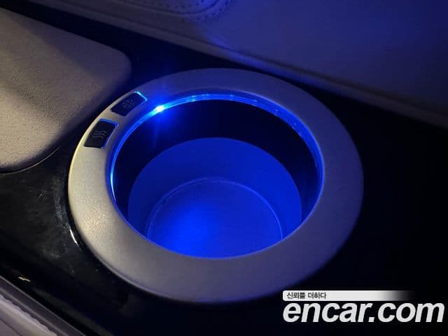 Kia Carnival 4세대 бензин 4인승 High Limousine (компания по спецнадстройкам), 2023 18