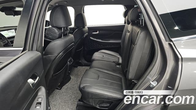 Hyundai The / новый New Santa Fe Exclusive, 2023 12