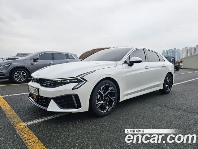 Kia The / новый New K5 3세대 Signature, 2024 1
