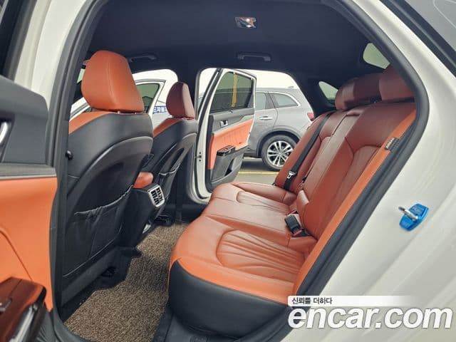 Kia The / новый New K5 3세대 Signature, 2024 10