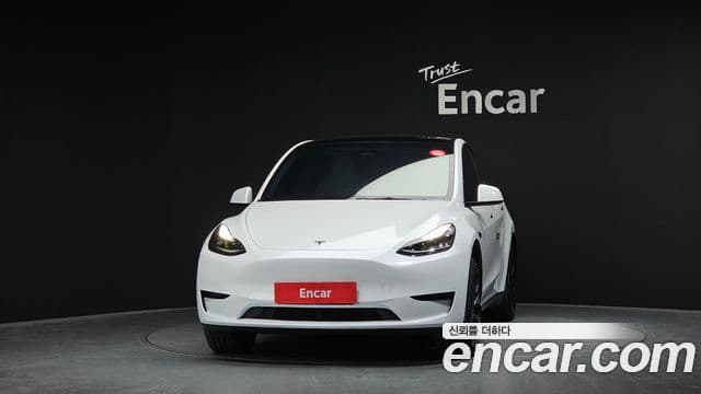 Tesla модель Y, 2024 3