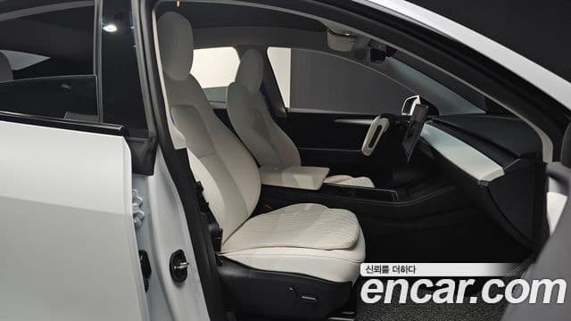 Tesla модель Y, 2024 10