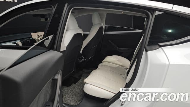 Tesla модель Y, 2024 12