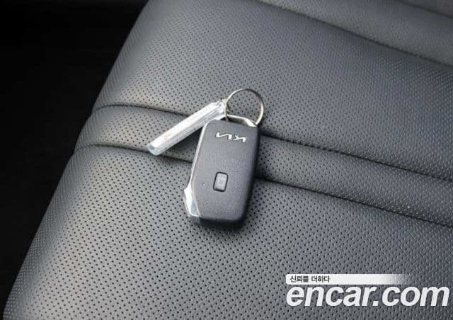 Kia K8 гибрид Noblesse Light, 2023 10