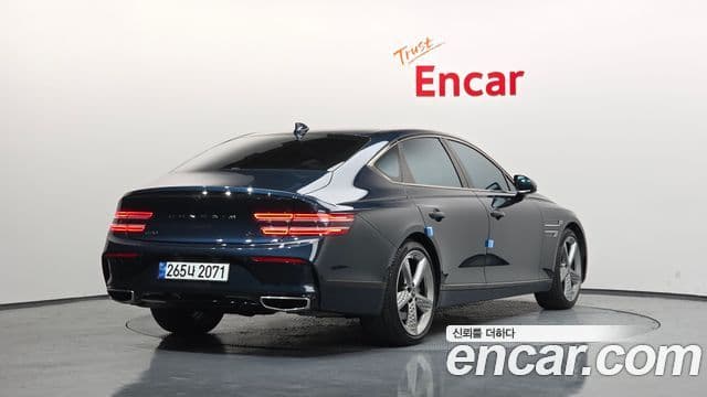 Genesis G80 (RG3) бензин 2.5 турбо AWD, 2022 2