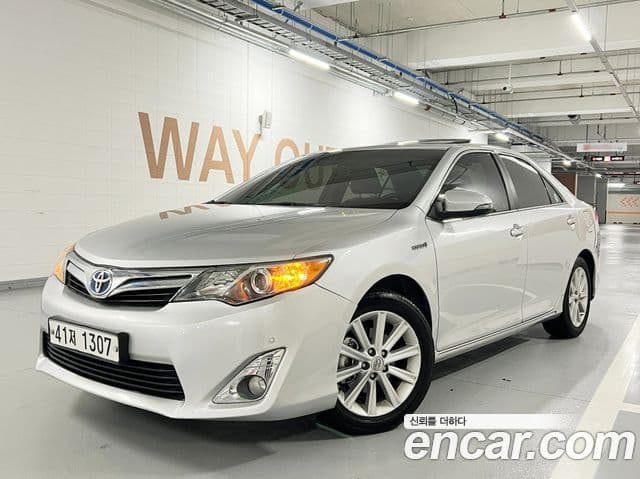 Toyota New 캠리 гибрид XLE, 2012 3
