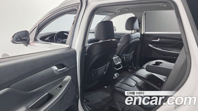 Hyundai Santa Fe TM Exclusive, 2019 17