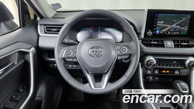 Toyota RAV4 5세대 2.5 2WD гибрид XLE, 2025 13