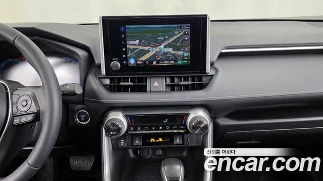 Toyota RAV4 5세대 2.5 2WD гибрид XLE, 2025 14