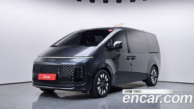 Hyundai Staria Prestige, 2022 1