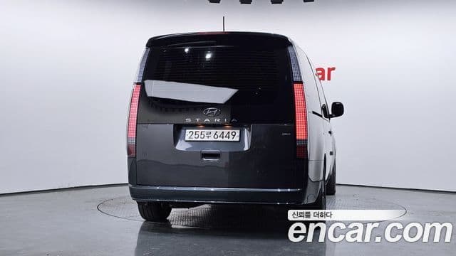 Hyundai Staria Prestige, 2022 4