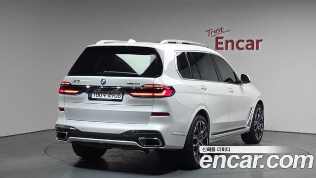 BMW X7 (G07) xDrive 40i M Sport 6인승, 2023 2