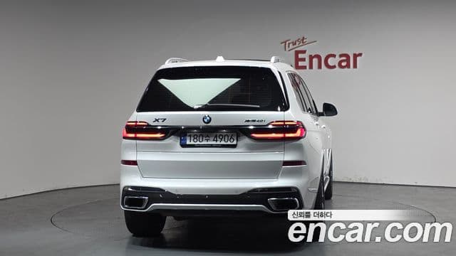 BMW X7 (G07) xDrive 40i M Sport 6인승, 2023 4