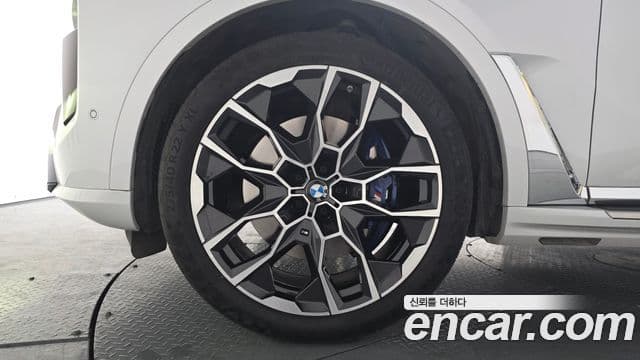BMW X7 (G07) xDrive 40i M Sport 6인승, 2023 все фото