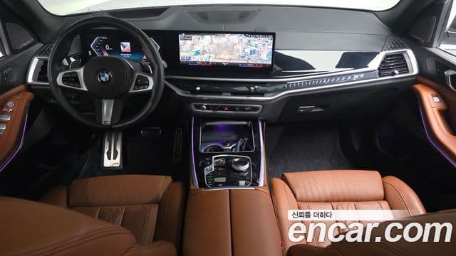 BMW X7 (G07) xDrive 40i M Sport 6인승, 2023 7