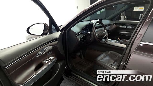 Genesis GV70, 2021 10