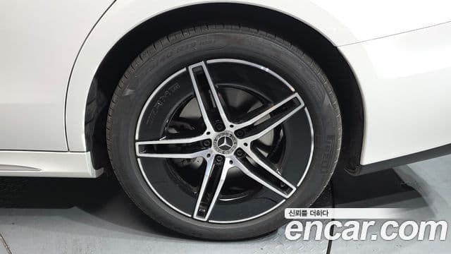 Mercedes-Benz E-класс W214 AMG Line, 2026 все фото