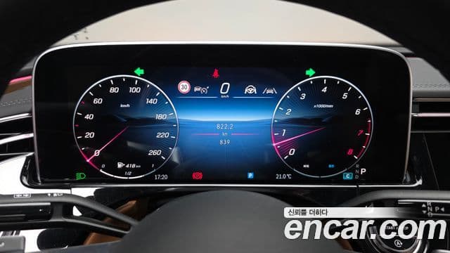 Mercedes-Benz E-класс W214 AMG Line, 2026 8