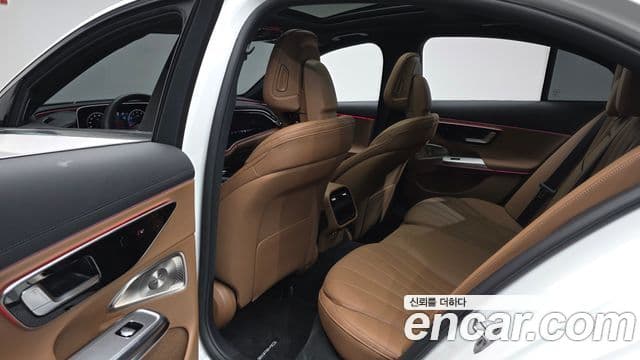 Mercedes-Benz E-класс W214 AMG Line, 2026 11