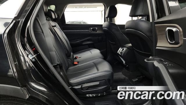 Kia Sorento 4세대 Prestige, 2023 12
