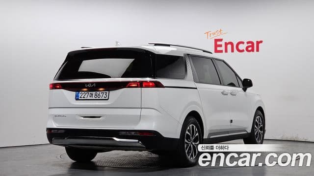 Kia Carnival 4세대 Signature, 2022 2